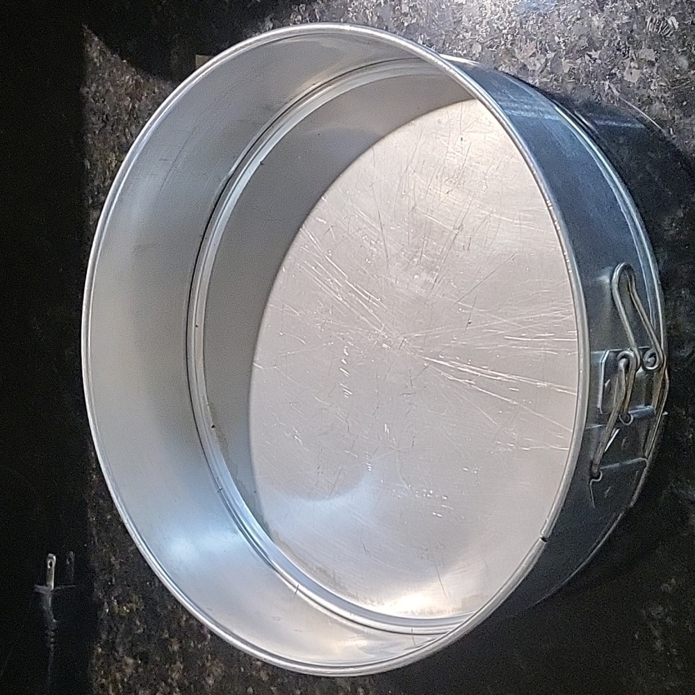 Vintage Springform Pan - 10”